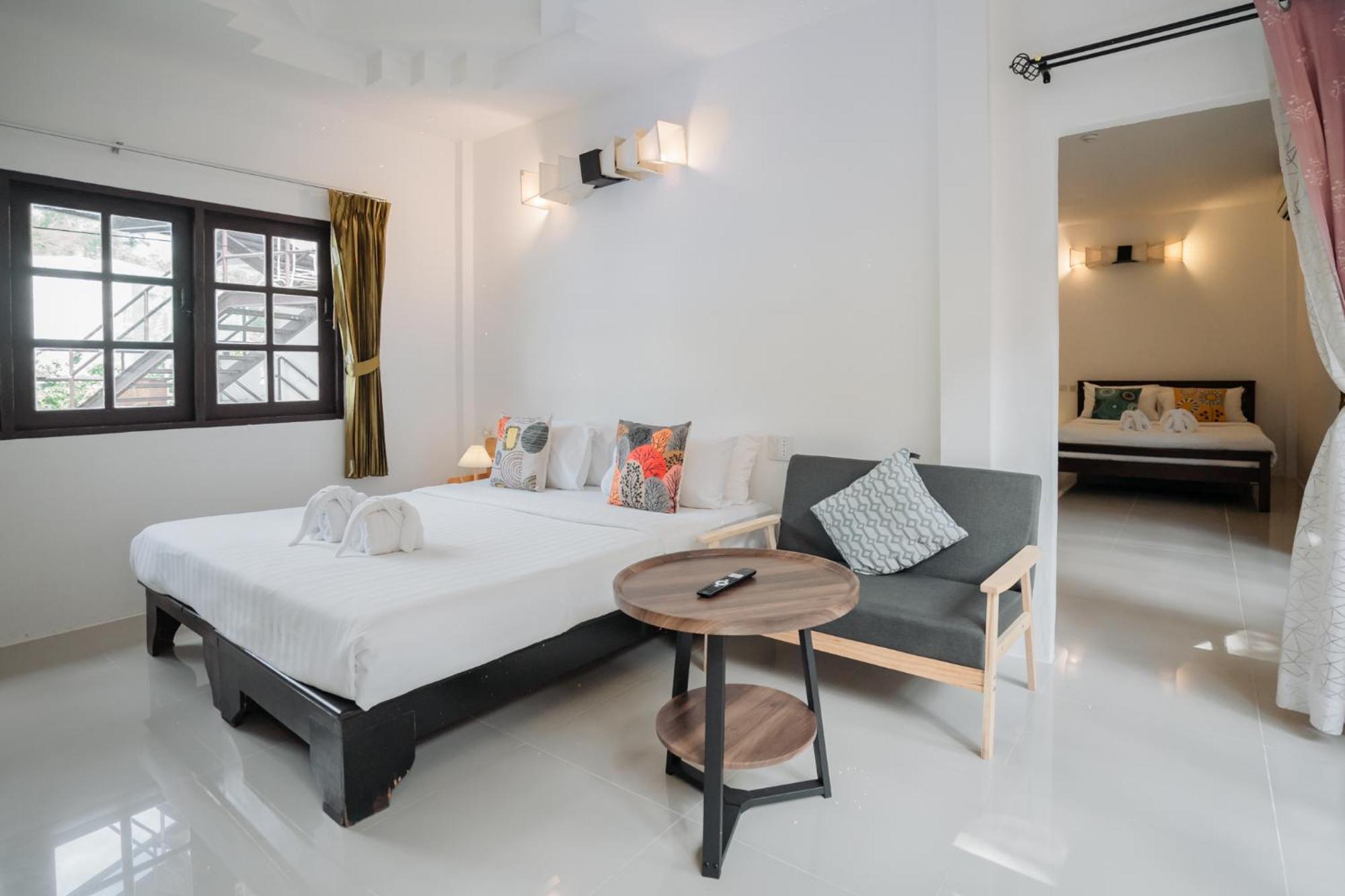 Club Bamboo Boutique Patong Beach Resort מראה חיצוני תמונה