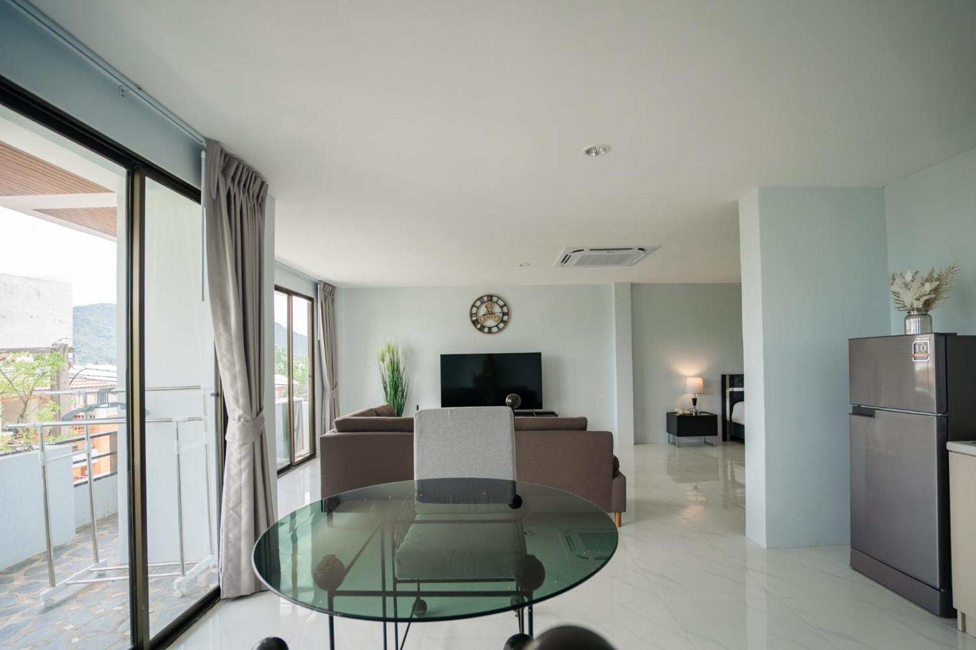 Club Bamboo Boutique Patong Beach Resort מראה חיצוני תמונה