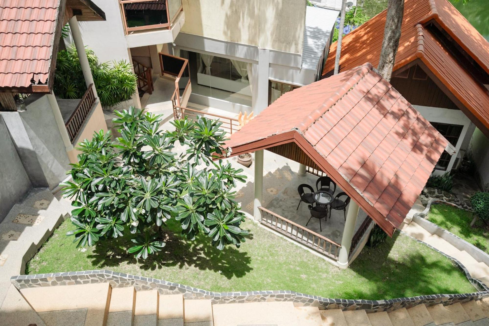 Club Bamboo Boutique Patong Beach Resort מראה חיצוני תמונה
